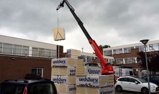 Lossen van sandwichpanelen